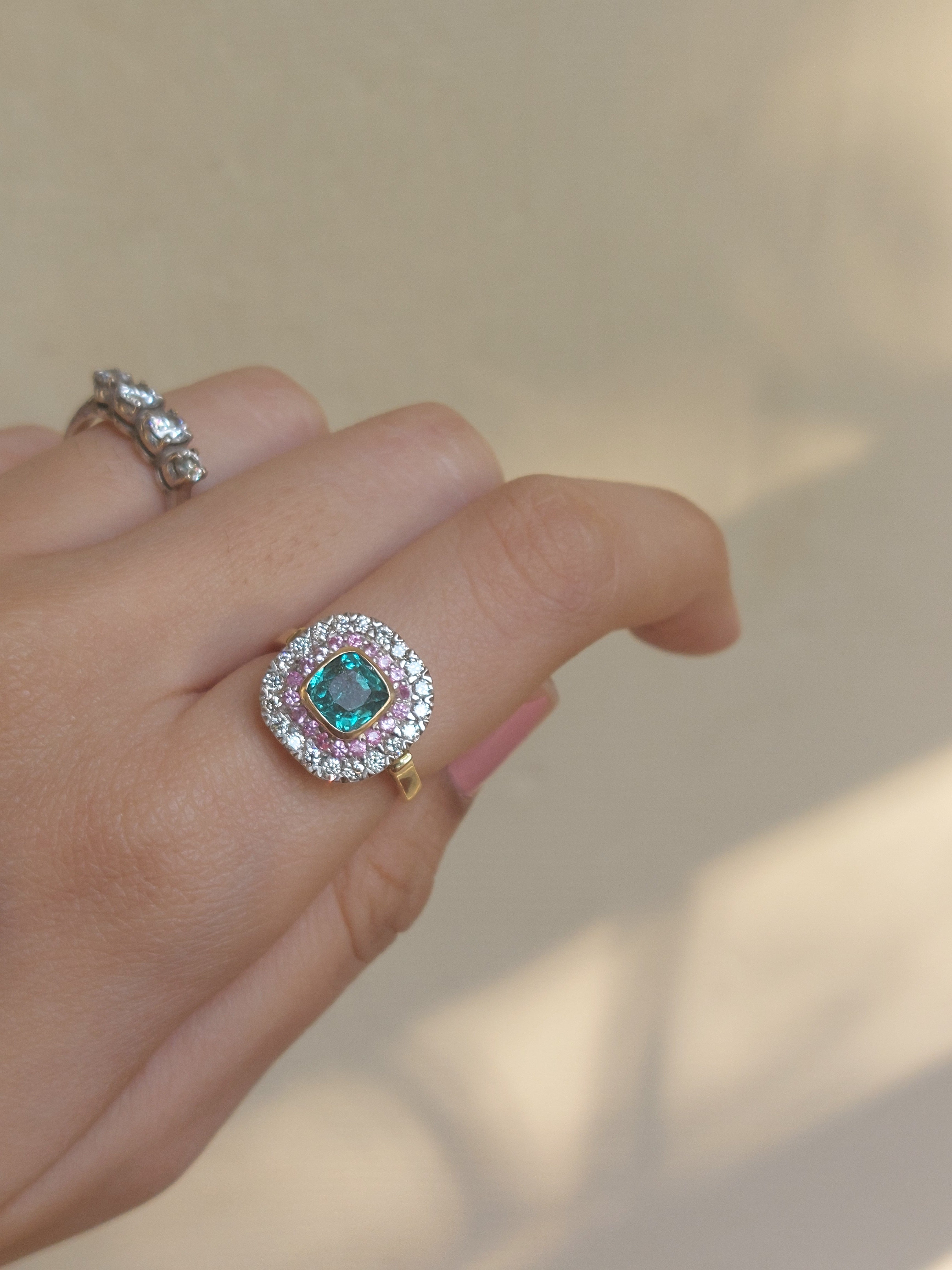 Fay Ring