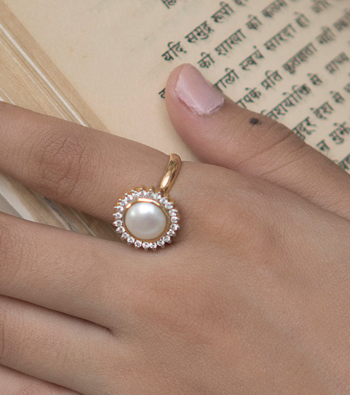 14K gold Freya Ring cultured pearl with diamond accents