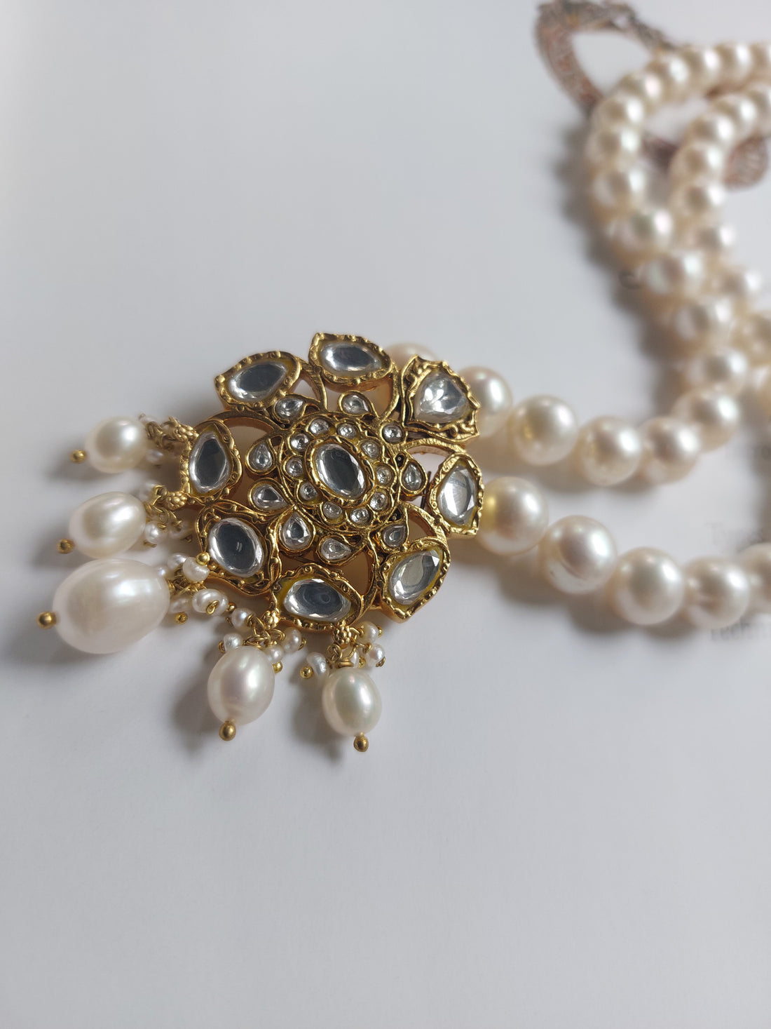 925 silver kundan pearl mala close-up detail