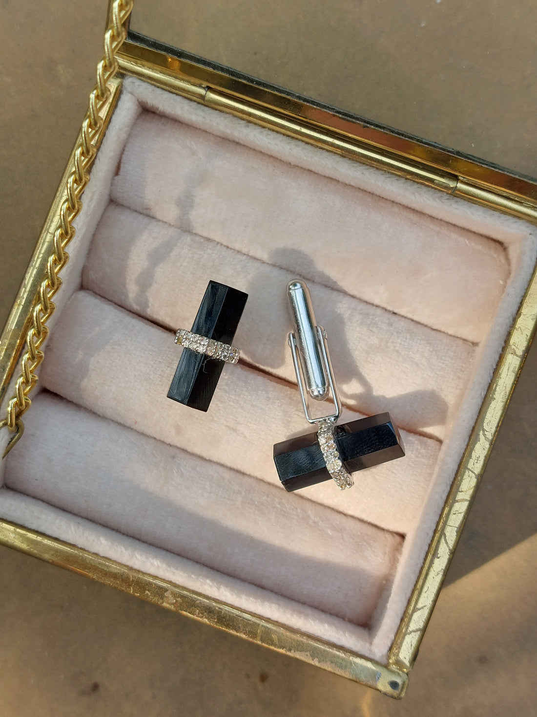 925 silver onyx cufflinks close-up detail