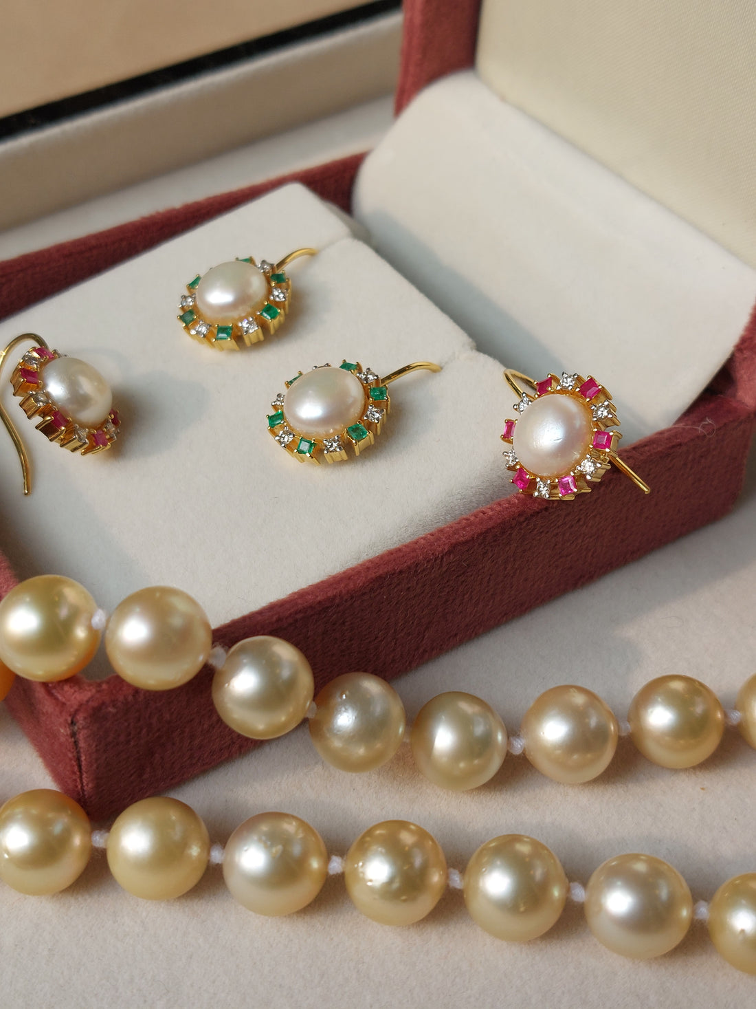 14K gold emerald pearl earrings alternate angle