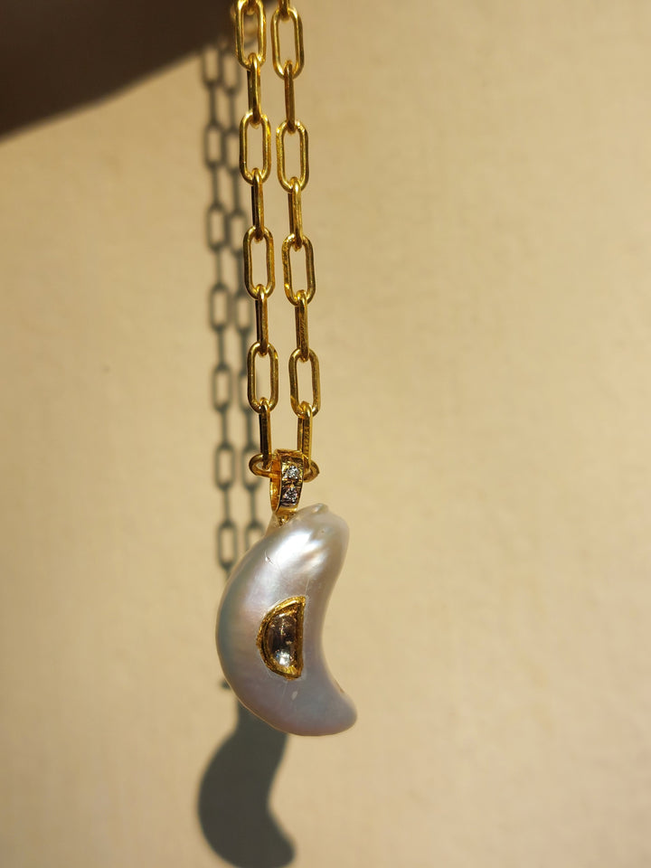 24K 18K gold cultured pearl and diamond polki pendant