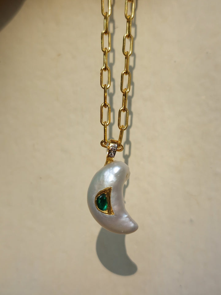 24K 18K gold cultured pearl and diamond pendant product photo