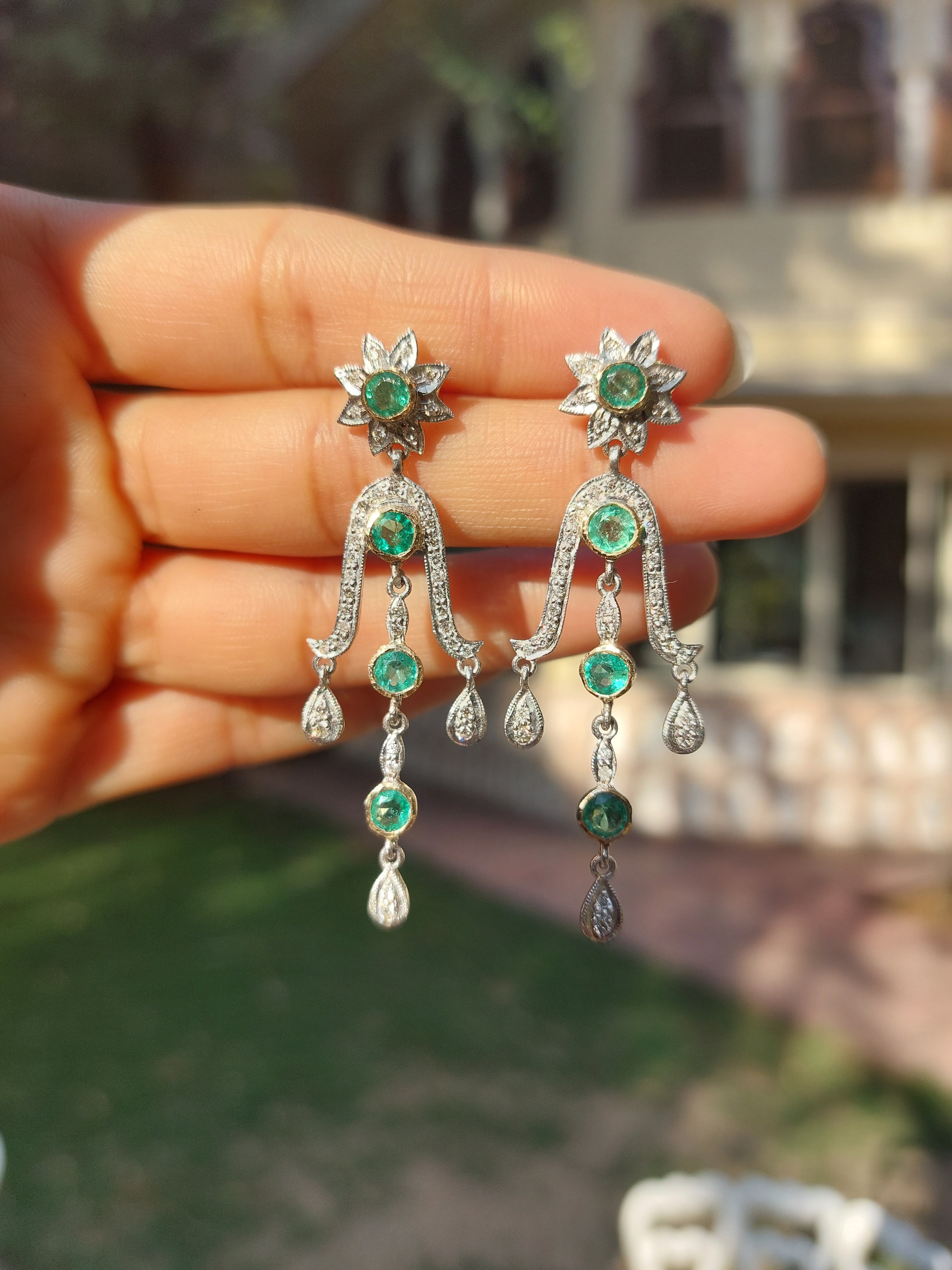 14K gold vintage chandelier earrings close-up detail