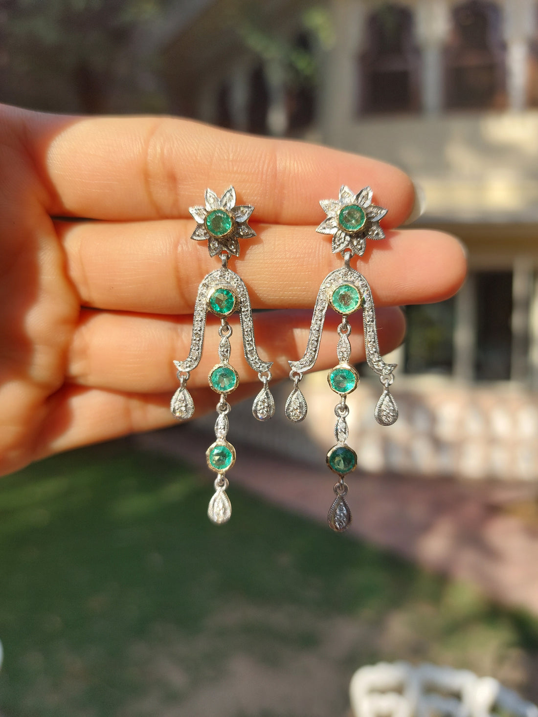 14K gold vintage chandelier earrings close-up detail