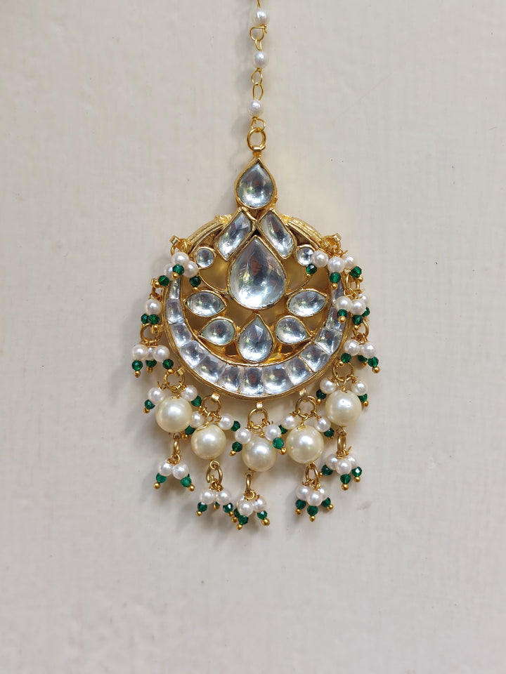 Silver alloy kundan and pearl tika product photo