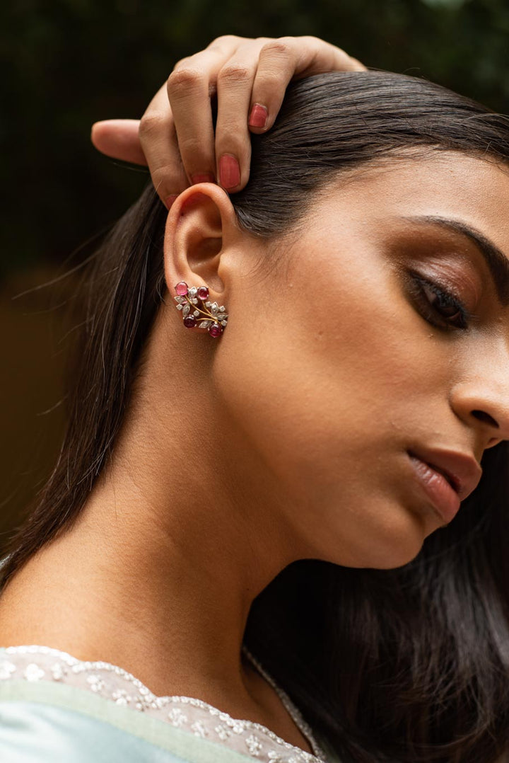 925 silver Fizza earrings floral design worn on ear