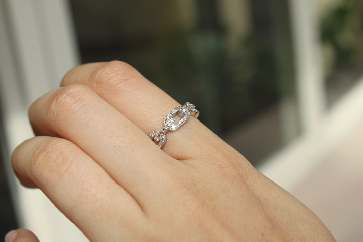 925 silver Art Deco link ring geometric design worn on finger