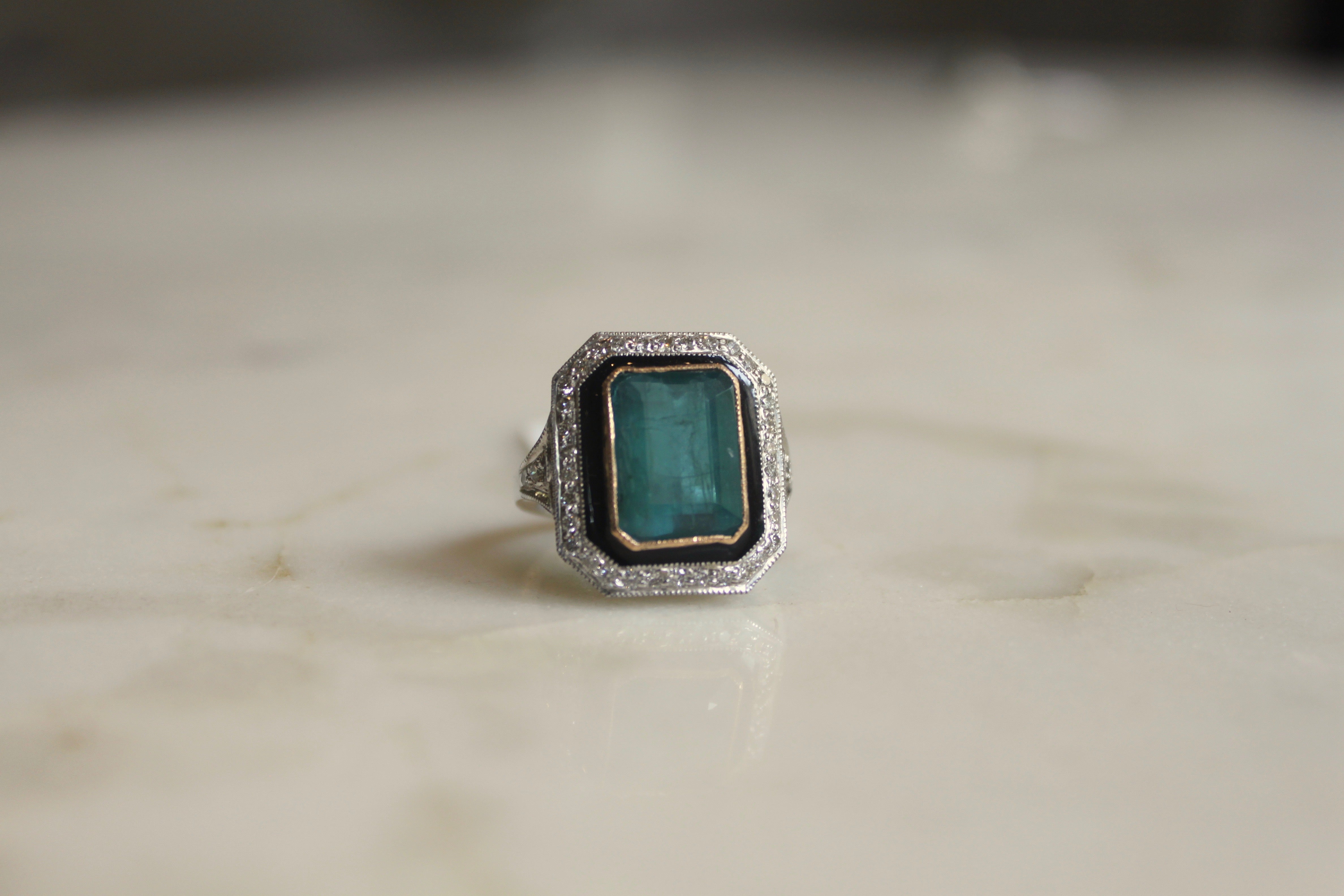 Art Deco emerald ring ornate silver band