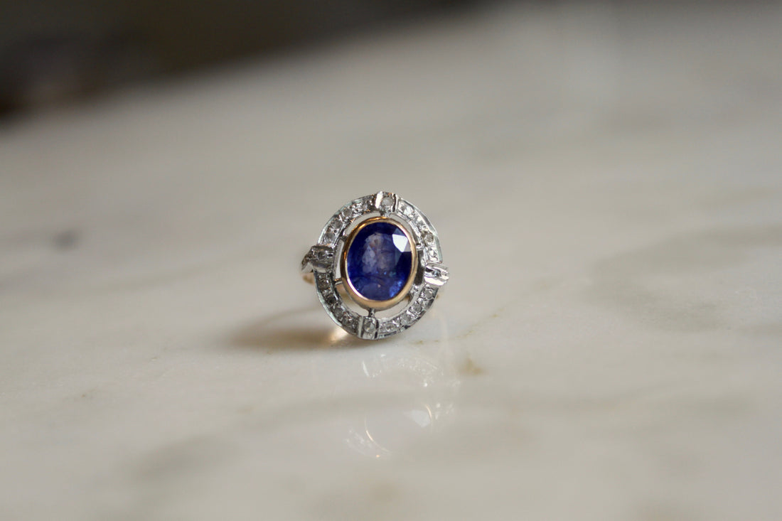 925 silver Art Deco sapphire ring intricate metal detailing