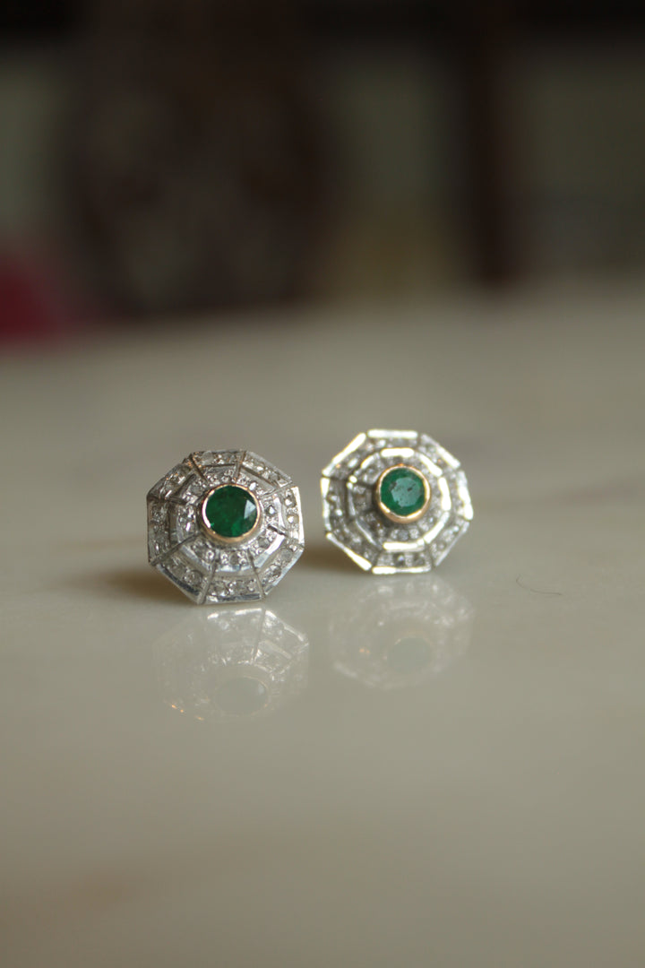 14K gold and 925 silver Art Deco emerald earrings geometric setting