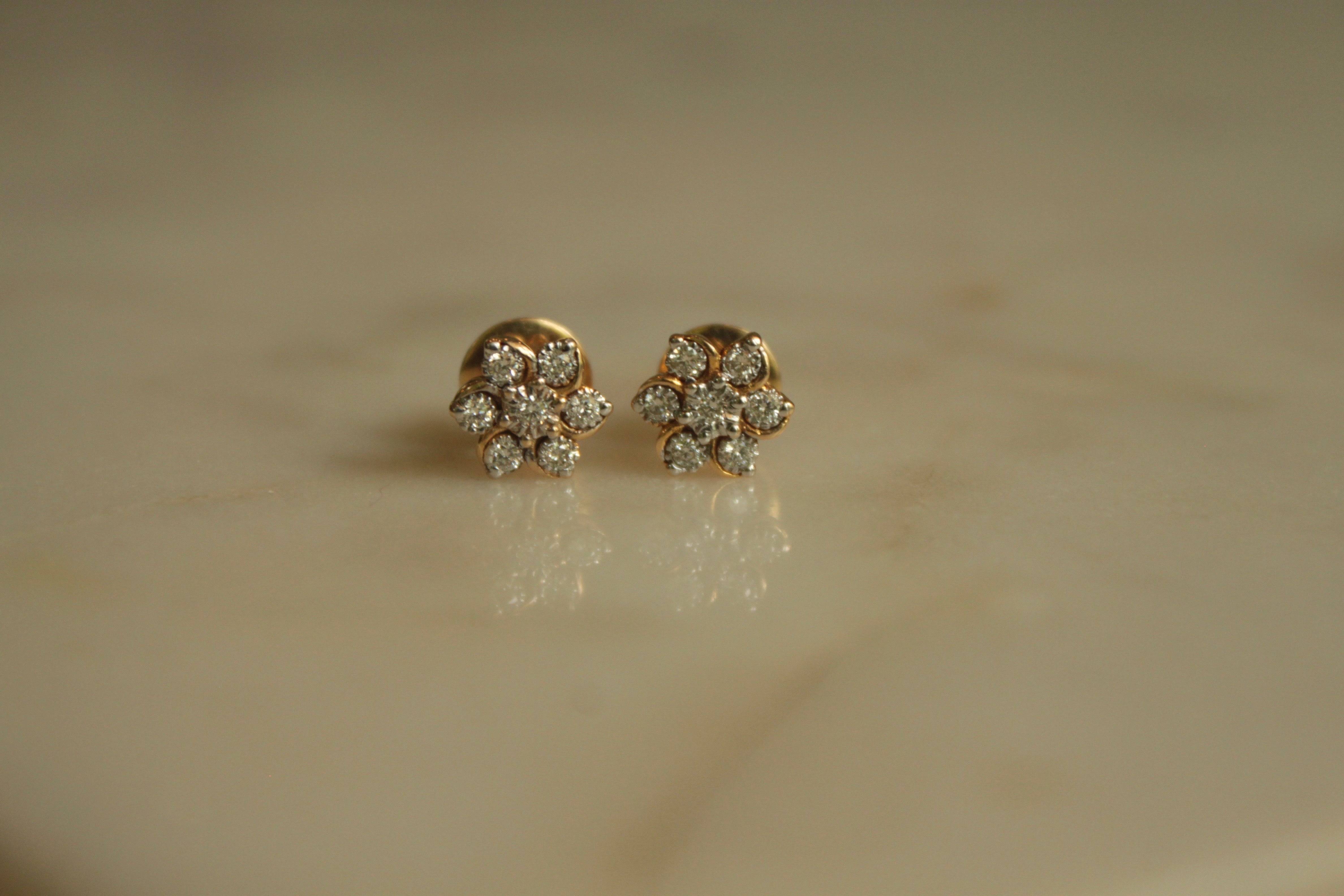 14K gold Zareen Earrings with sparkling diamond cluster