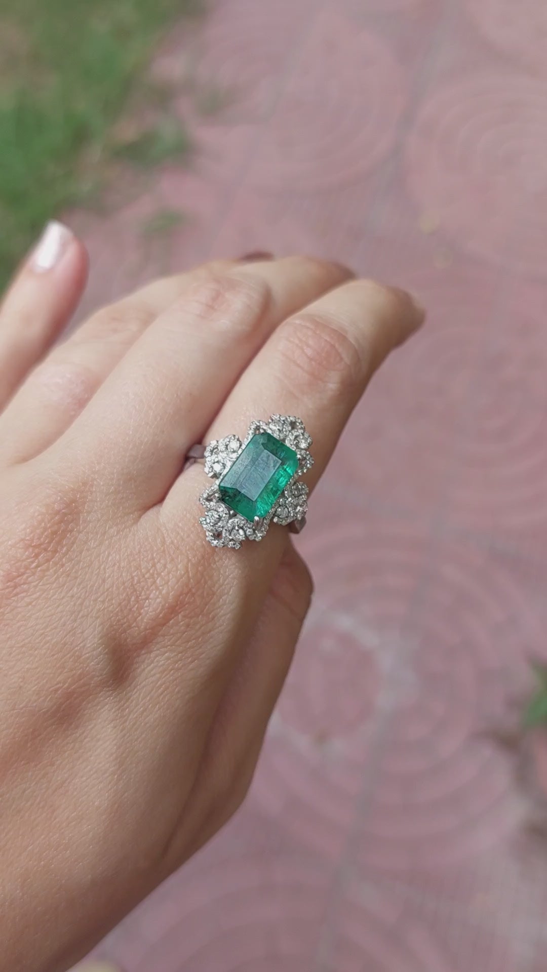 Natural Emerald & Diamond Ring in 925 Silver